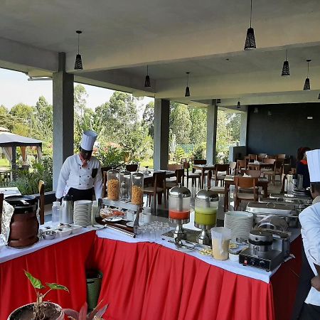 The Willis Hotel, Bomet Esterno foto